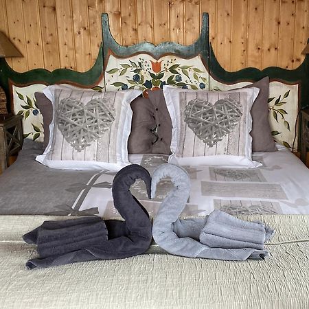 Bed and Breakfast La Demeure Des Elfes Albinen Exterior foto