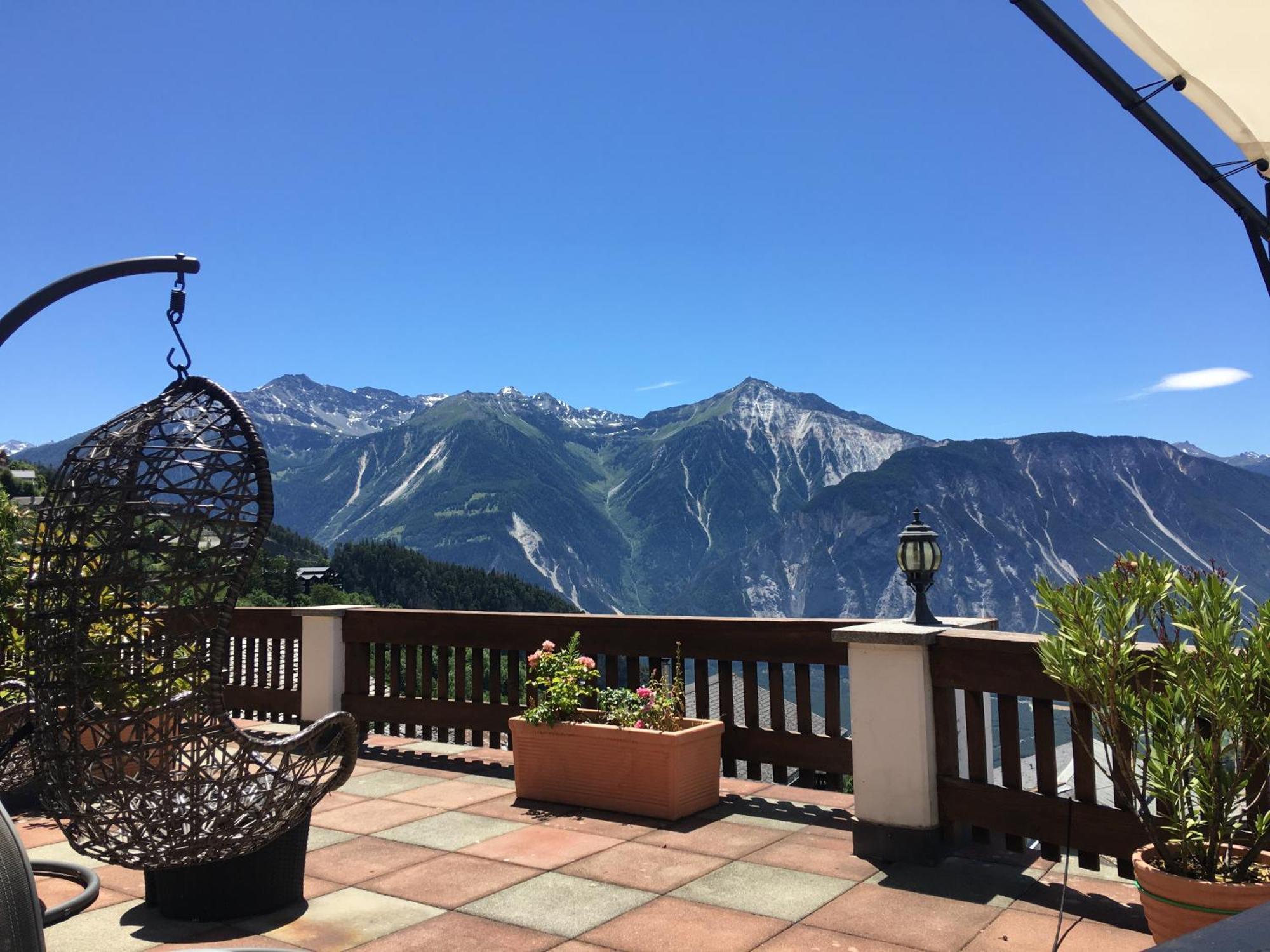 Bed and Breakfast La Demeure Des Elfes Albinen Exterior foto